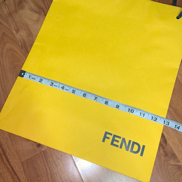 Fendi Shopping Bag - Picture 4 of 8